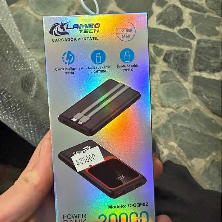 Cargador portátil 20 mil mha con cables integrados