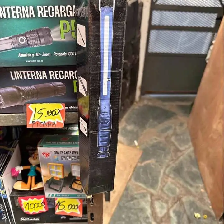 Linterna mecánico imantada