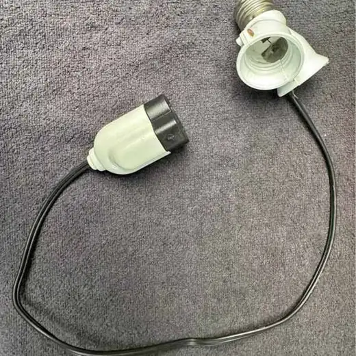 Porta Lamparas E27 Adaptador Doble con Salida A 220v Hembra