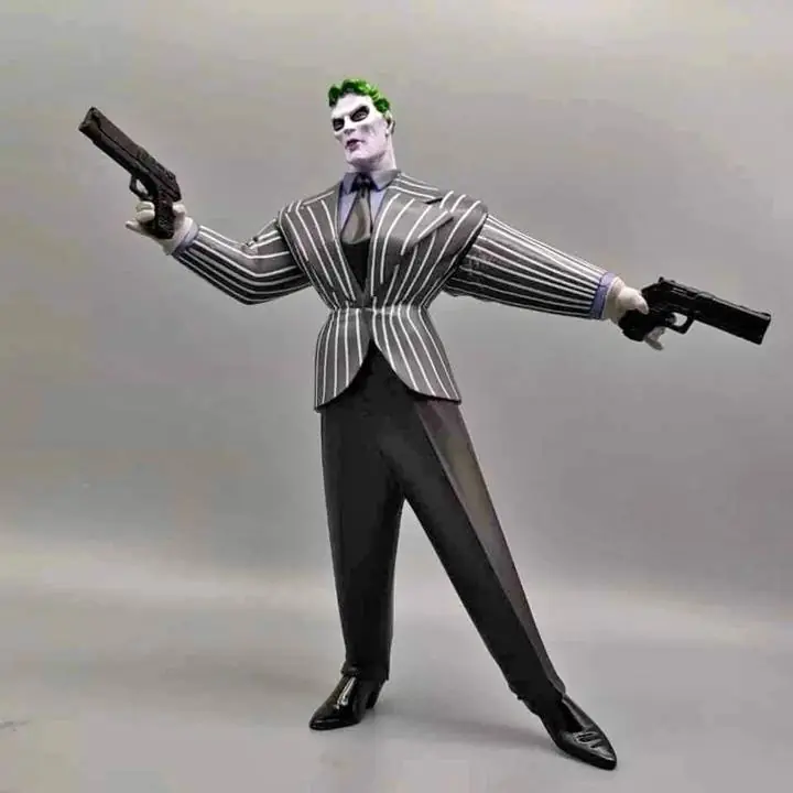 Joker Figura Batman Dark Knight Returns 17cm en Bolsa DC Superhéroes S0611