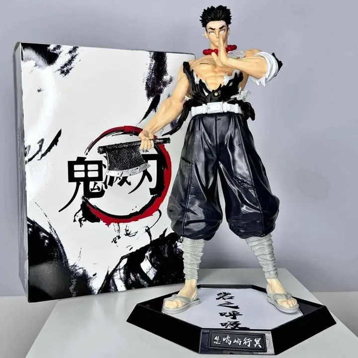 Gyomei Himejima Pilar de la Roca Figura 32cm en Caja Anime Demon Slayer K2810