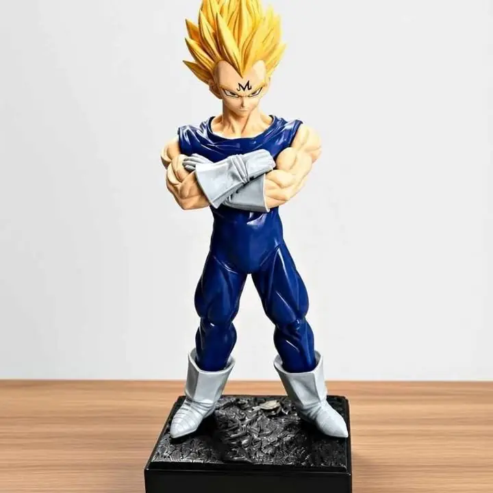 Majin Vegeta SSJ Figura 34cm en Bolsa Anime Dragon Ball Z 5491