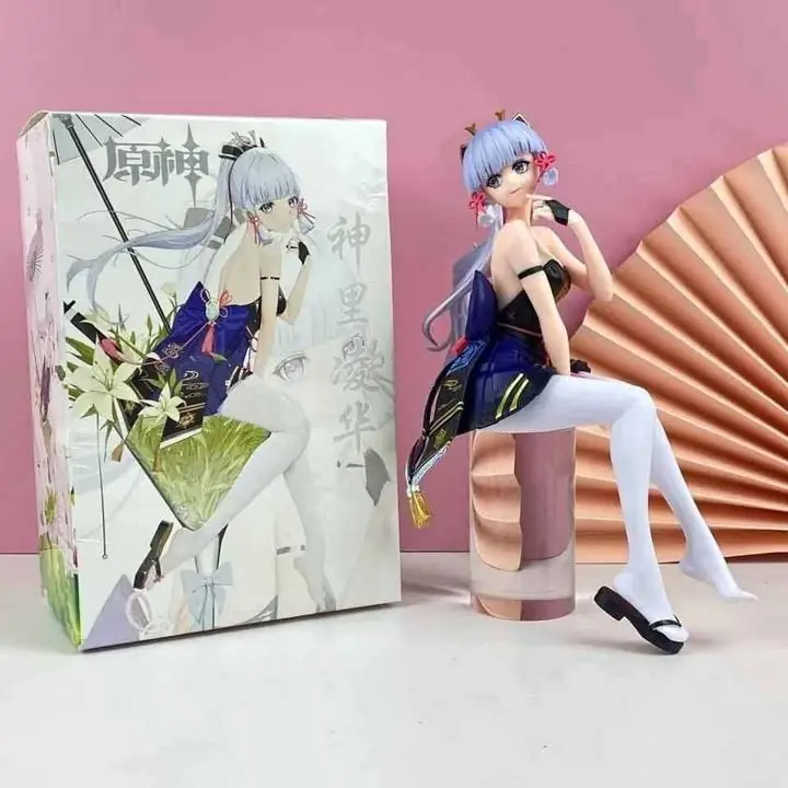 Kamaisato Ayaka Figura 18cm en Caja Videojuegos Genshin Impact G2293/2297