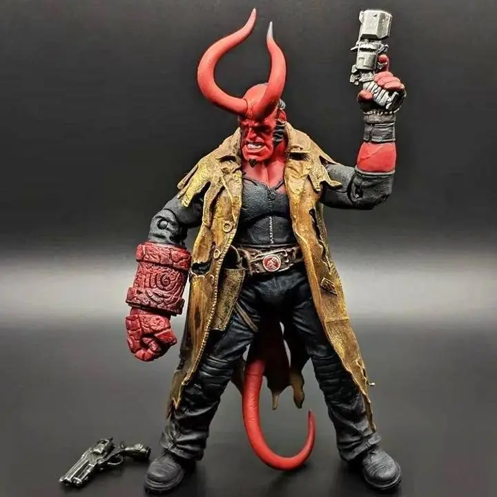 Hellboy Cuernos Figura 18cm en Bolsa Marvel Superheroes M8872