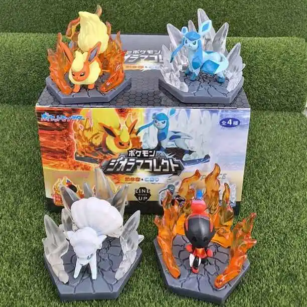 Glaceon - Flareon - Vulpix - Charcadet Set 4 Figuras Pokémon: Diorama Fuego e Hielo P5062