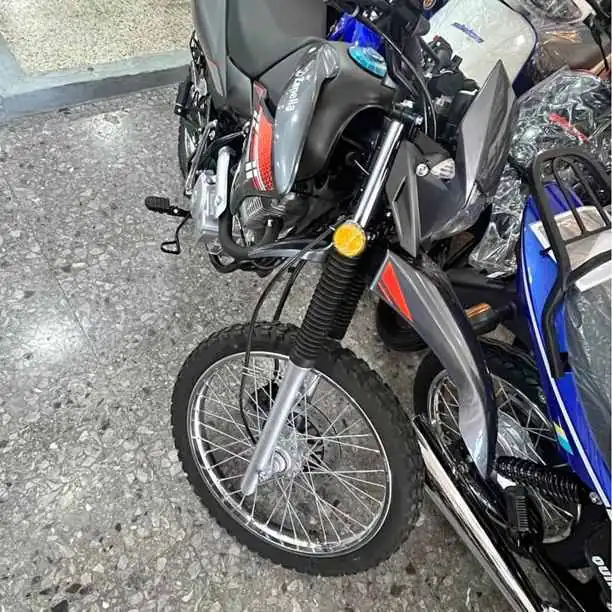 150cc ZT zanella financiada al 100% con dni