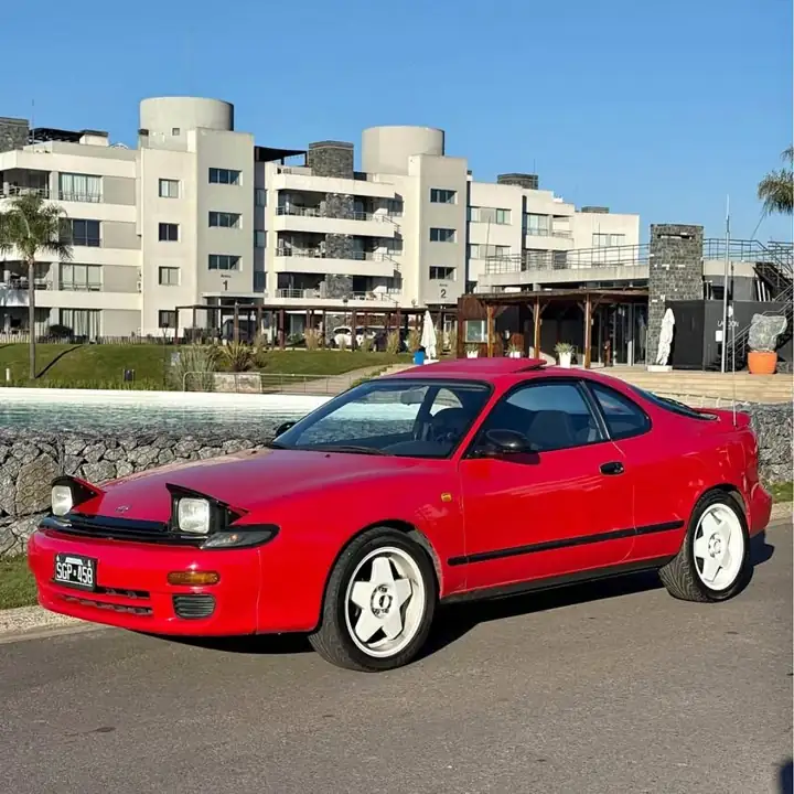 Toyota Celica STI kms 18.000 usd