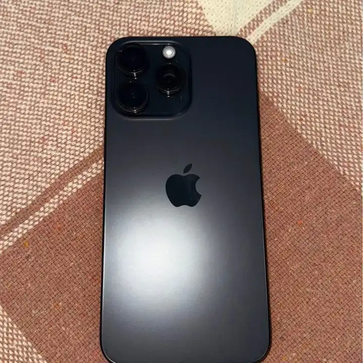 Vendo iPhone 15 pro max 256 gb garantia vigente