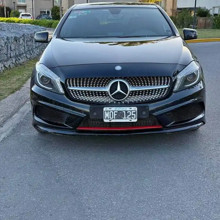 Mercedes Benz A250 AMG Sport kms - 25.000 usd