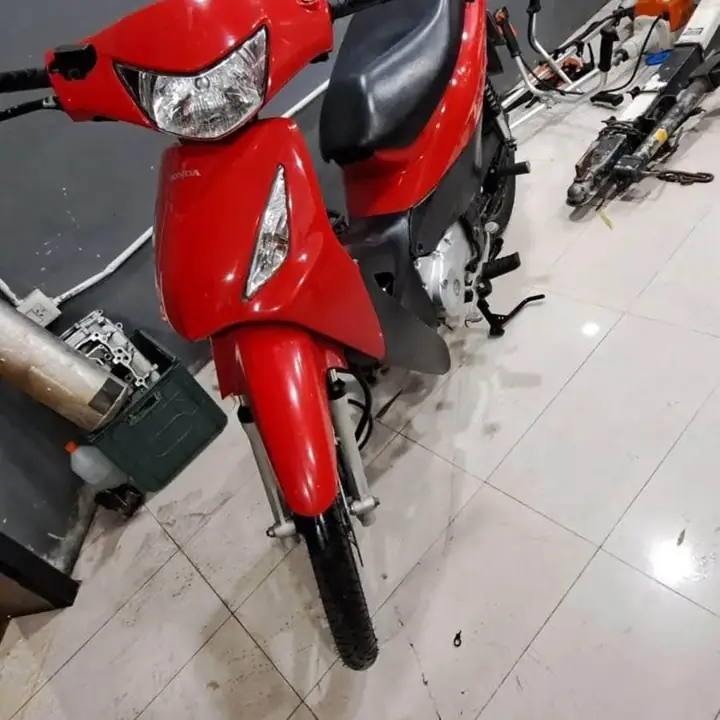 Vendo honda bis 125 titular