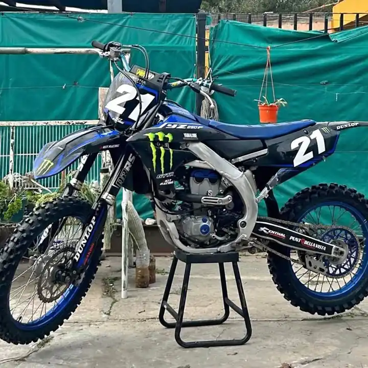 Yzf 250 2024 titular