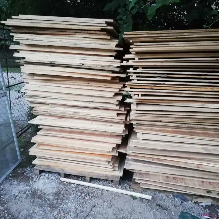Vendo fenólicos de 1x1 de 20 mm $1500 cada uno