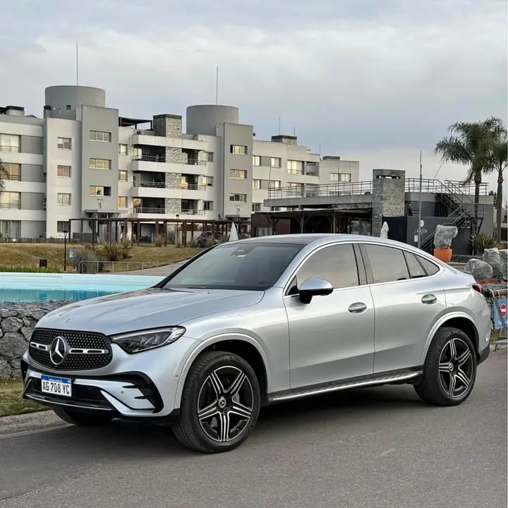 Mercedes Benz GLC 300 AMG Line kms 97.500usd