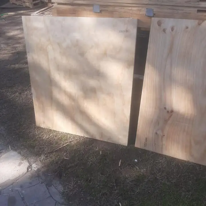 Vendo palet armado con fenolico de 20 mm