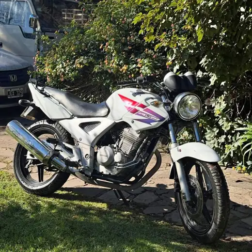 Honda twister 2012