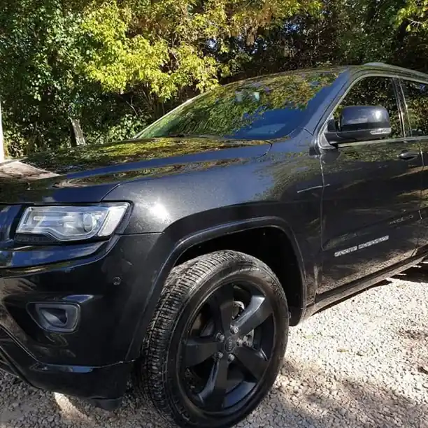 Jeep grand cherokee overland 2013 linea nueva