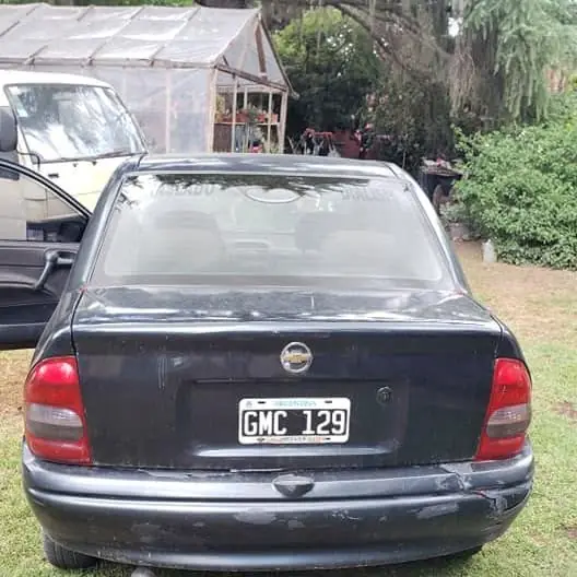 Vendo corsita con gnc andando perfecto a gas y nafta