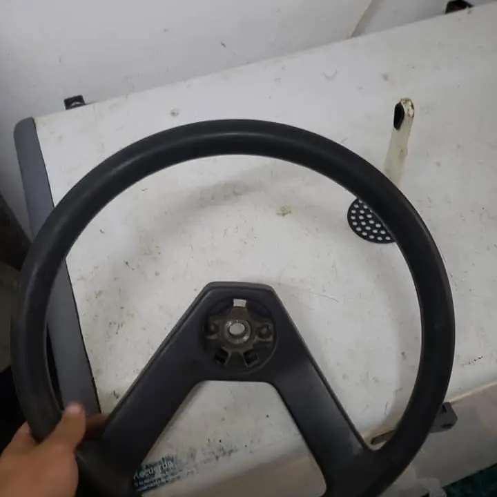 Vendo volante de 147 nuevo