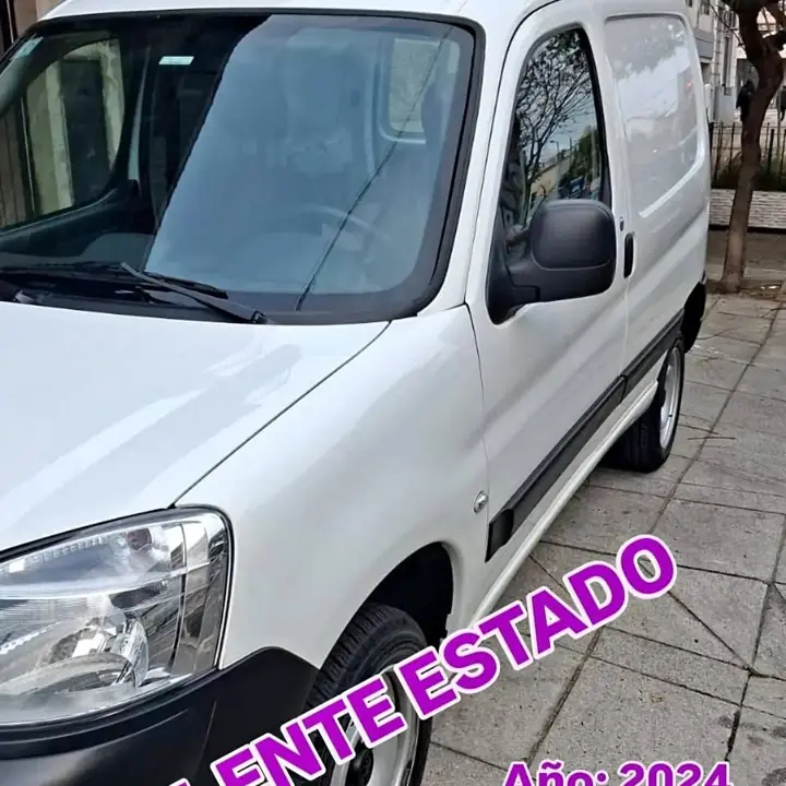 Peugeot partner HDI año 2024