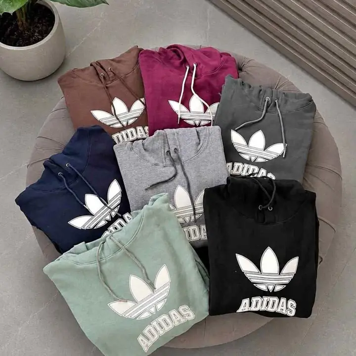 Maxibuzo Adidas estampa relieve 3D