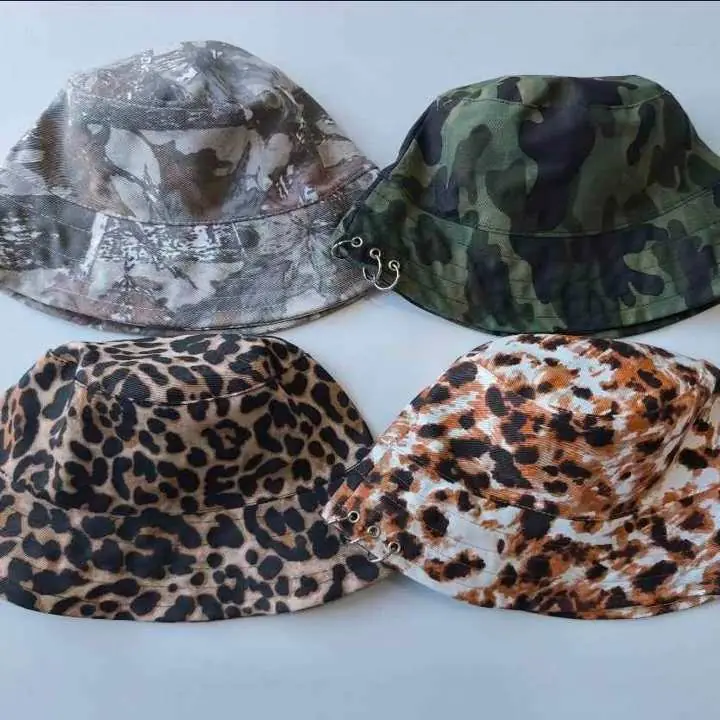 Pilusos gabardina estampado C/argolla adulto