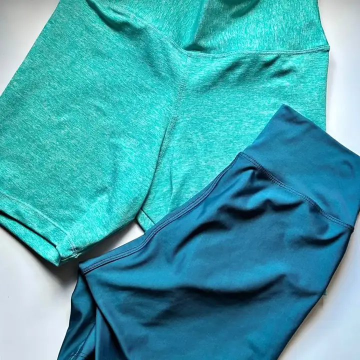 Short 2x$14.000