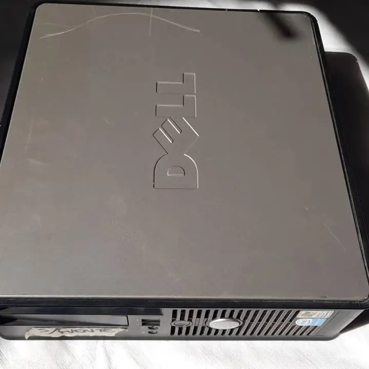 Vendo Gabinetes sin fuentes