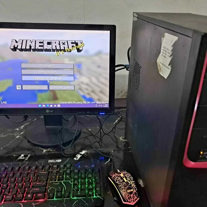 PC completa I3 3220+ minecraft roblox freefire + LED 19 + Windows 11