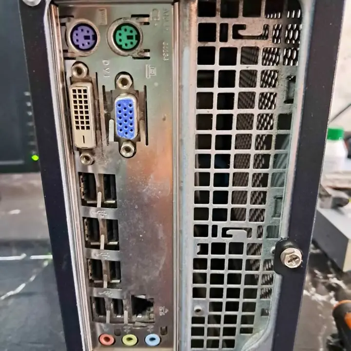 CPU I5 650+ 4GB+ juegos+ Windows 10+ rapida
