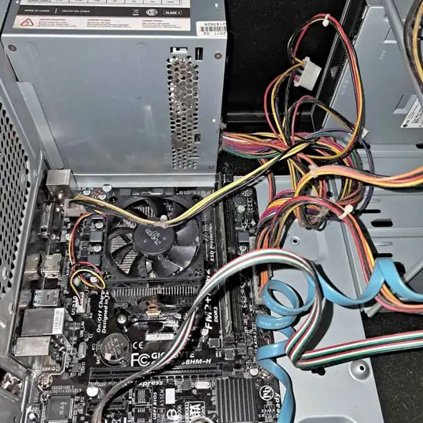 CPU apu A6 7600K+ 8GB+ 1TB+ juegos + freefire + minecraft roblox + hdmi+ Windows 11