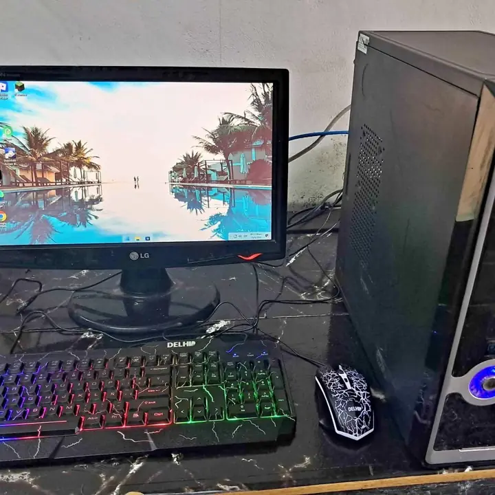 PC completa G2030+ juehos+ ati 5450+ LED 19 + Windows 11