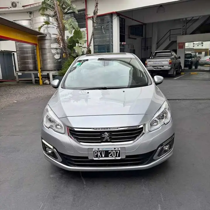 Urgente Peugeot 408 2016 allure plus único dueño usd 8900