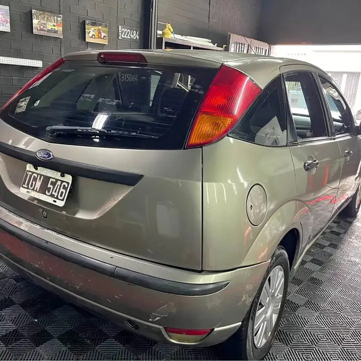 Vendo Ford focus ambiente 5 PUERTAS – AÑO 2009 Motor 1.6 nafta Andando muy bien Aire ac
