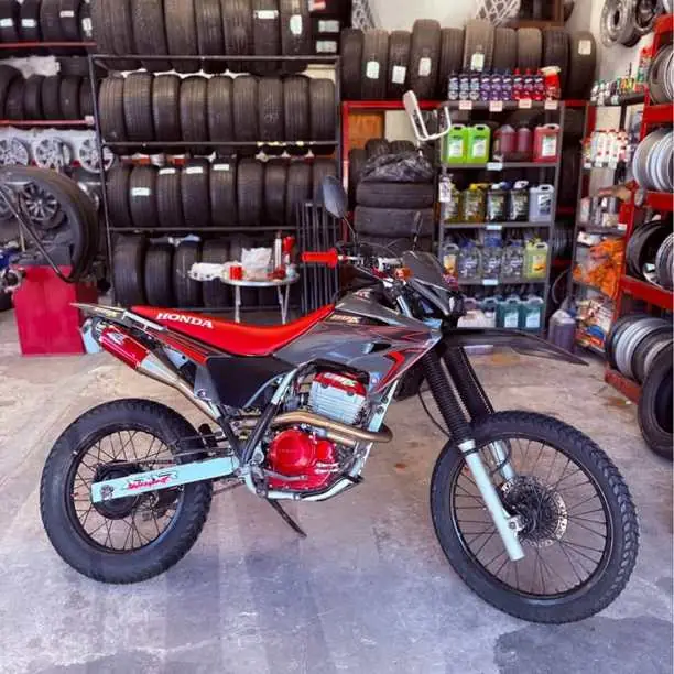 Tornado 250
