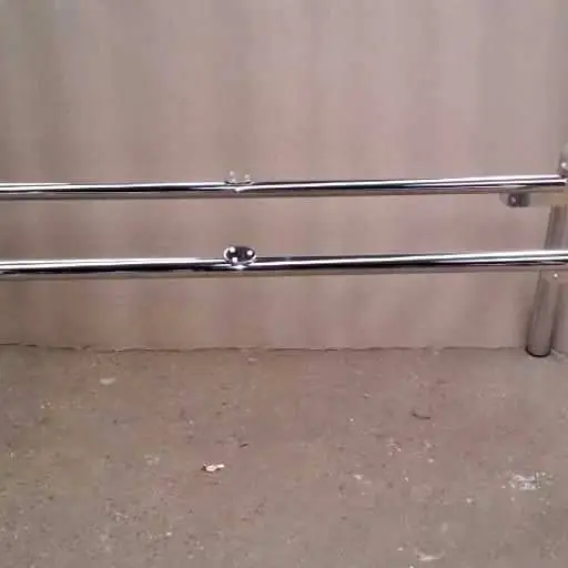 Pata cromada para mesa
