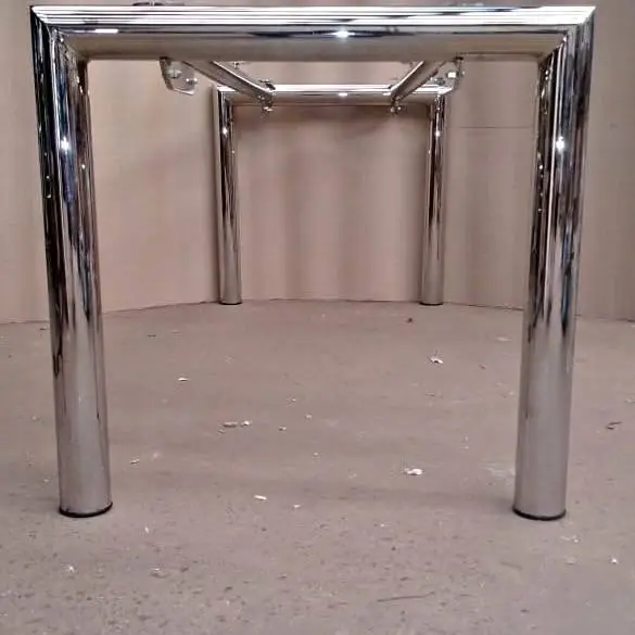 Base de mesa en acero cromado