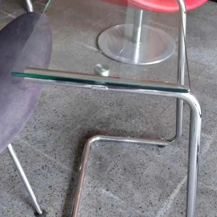 Mesa de arrime