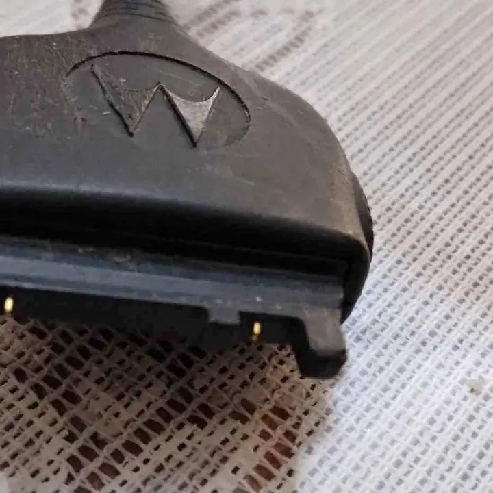 Cargador antiguo motorola