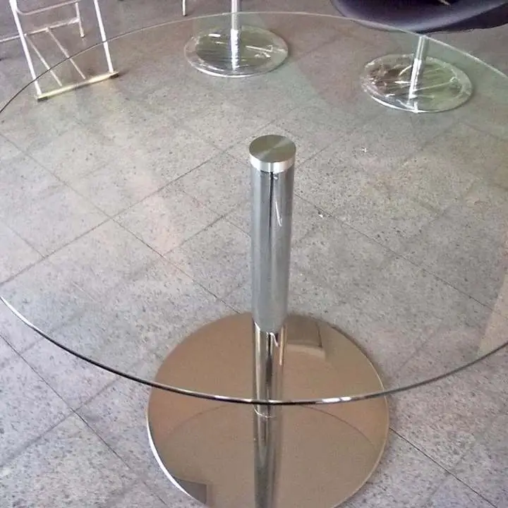 Mesa de vidrio redonda 1 mts