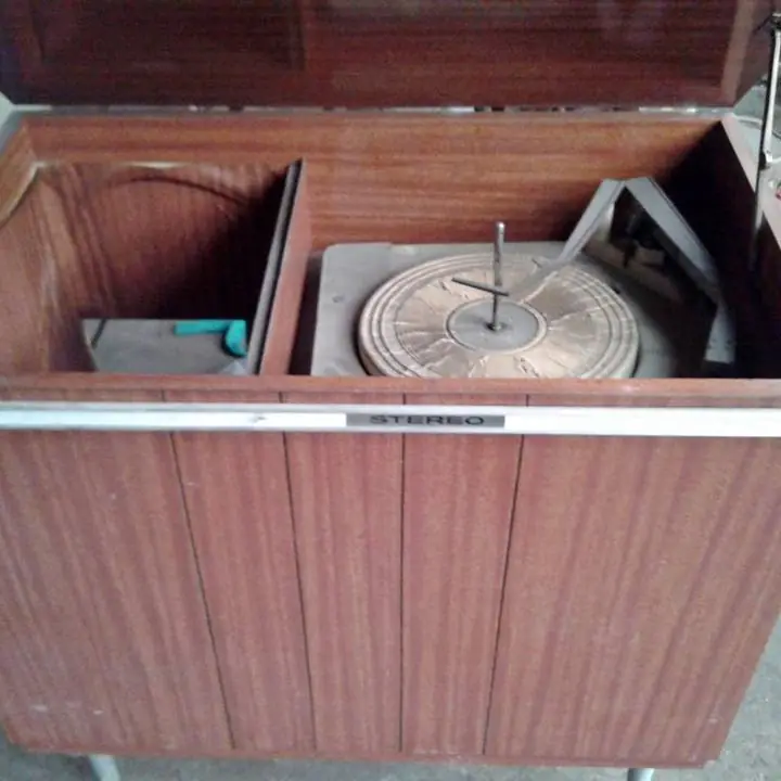 Toca disco antiguo