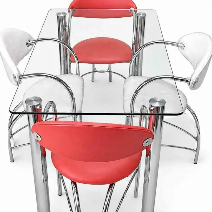 Juego de mesa y sillas