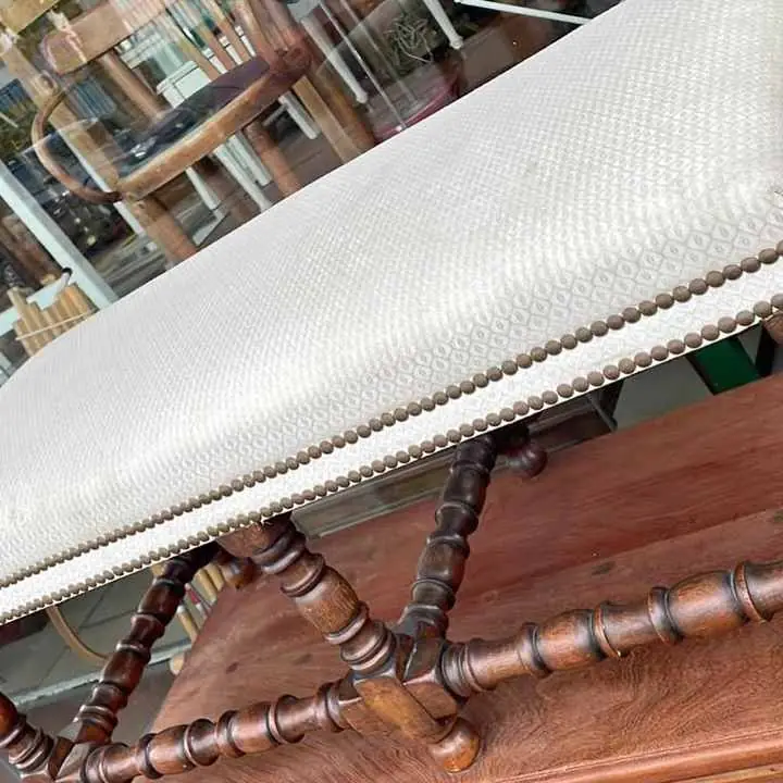 Banqueta antigua firme sana WhatsApp ￼ valor 120,000 pesos