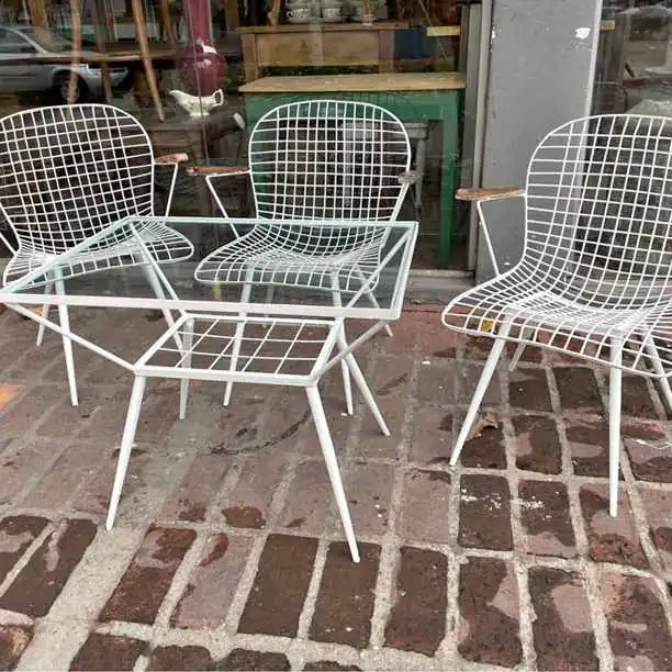 Juego de jardín antiguo￼ muy cómodo valor 320.000
