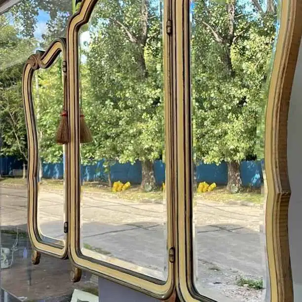 Espejo estilo provenzal ￼ tríptico antiguo￼ vidrio biselado marcos de madera valor $120,000