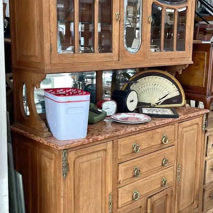 Modular antiguo de roble vidrios biselados desmontable para fácil traslado valor $700,000 WhatsApp 1