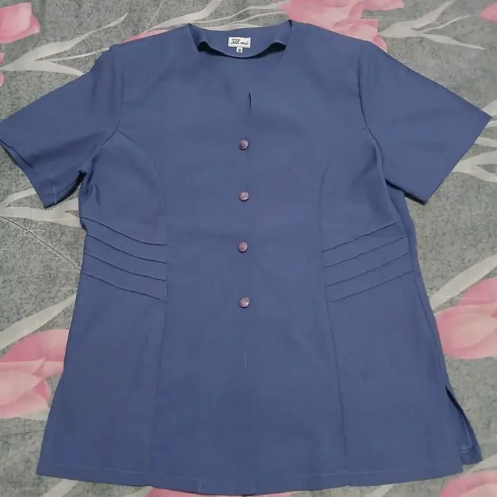 Conjunto sastrero dama Camisa talle 2 Pantalón talle 3 Como nuevos
