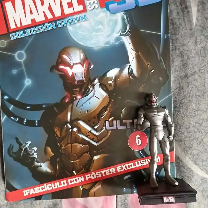 Figuras marvel plomo Impecables con revista Precio x cada uno Villa luro
