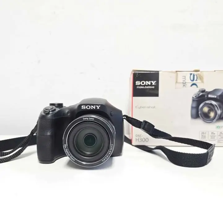 Camara Sony DSC - H300 + caja