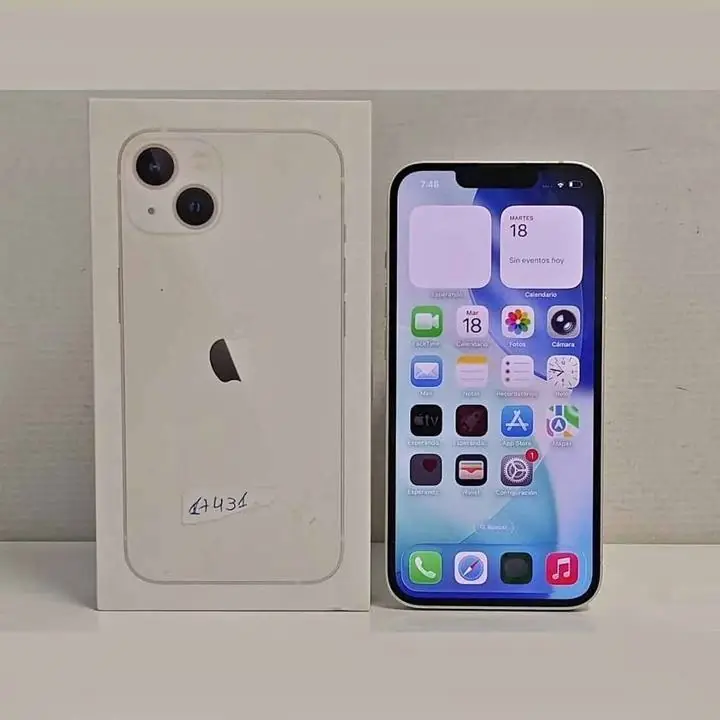 iPhone 13 128GB color blanco 77% bat en caja