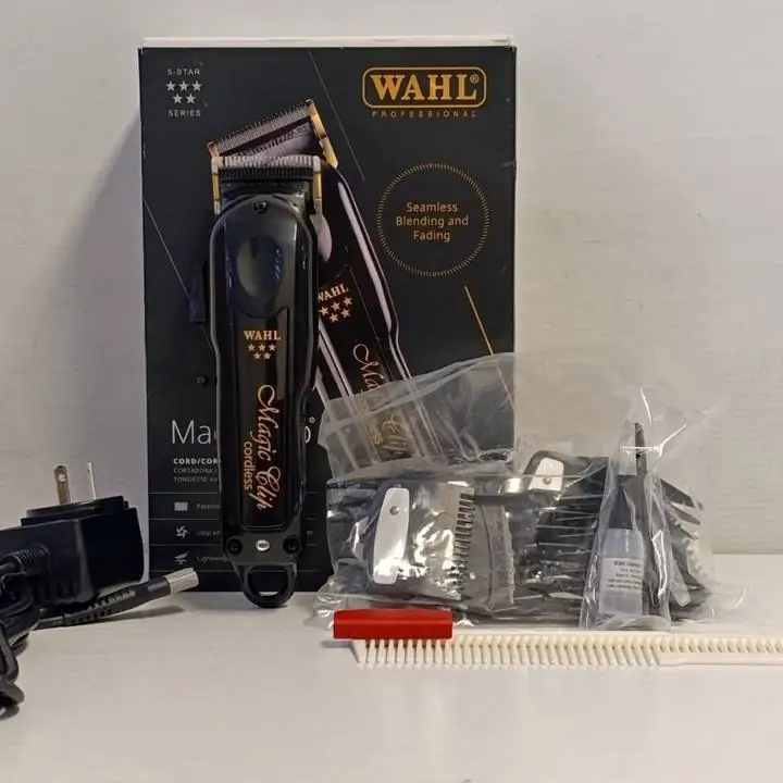 Máquina Rasuradora Whal Magic Clip Cordless Black con accesorios cargador peine y caja